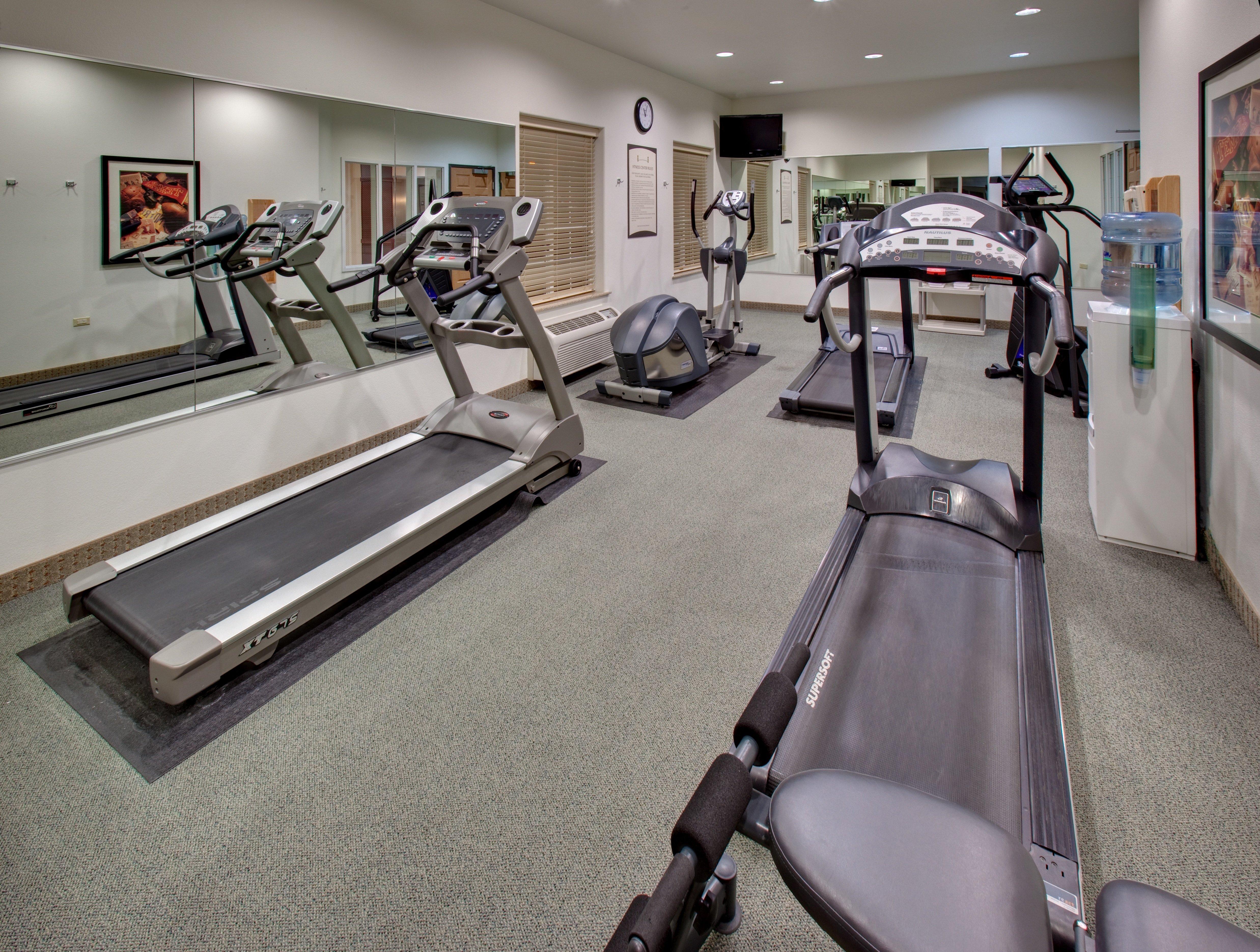 Staybridge Suites Rockford By Ihg Удобства фото
